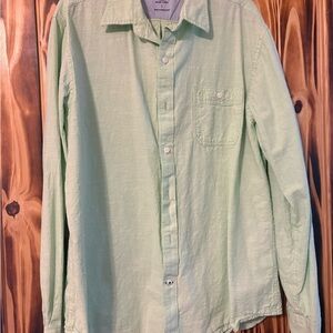 Izod Light Green Long-Sleeve Button-Down Shirt